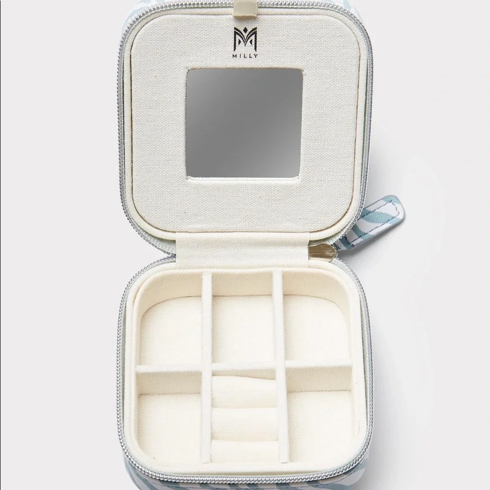 Milly Traveling Jewelry Case